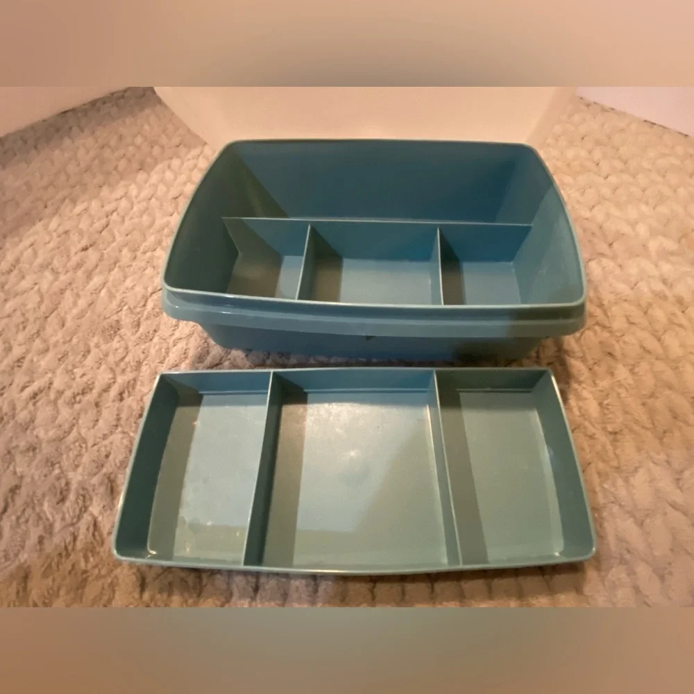Vintage Tupperware sewing box 7 in all boxes 3 comes out and good snap on Lid
